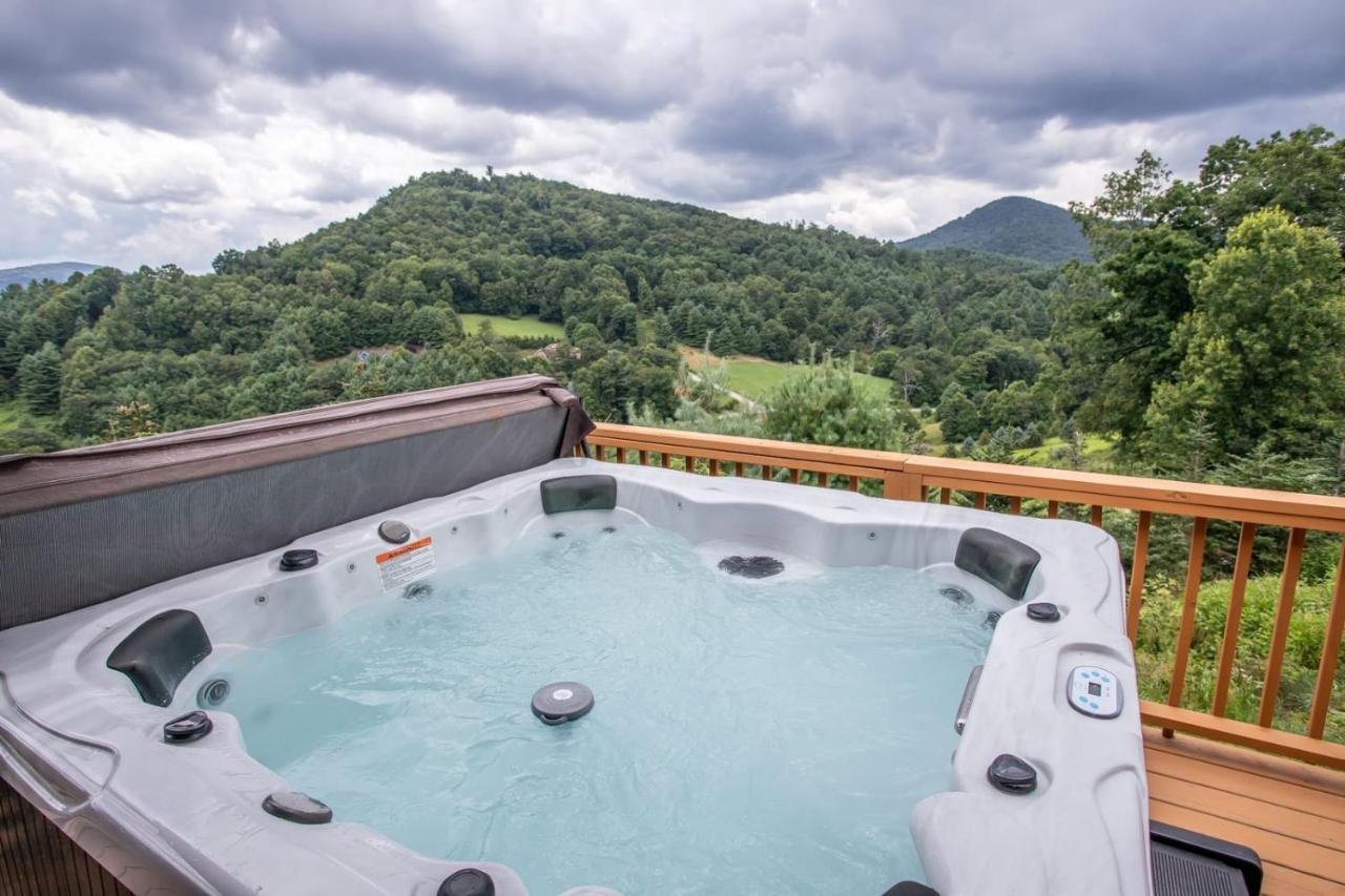 Hilltop Haven Boone Exterior photo
